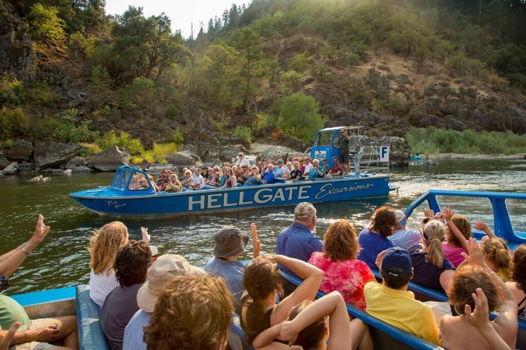 Bear Mountain - Suite 2 Grants Pass Esterno foto